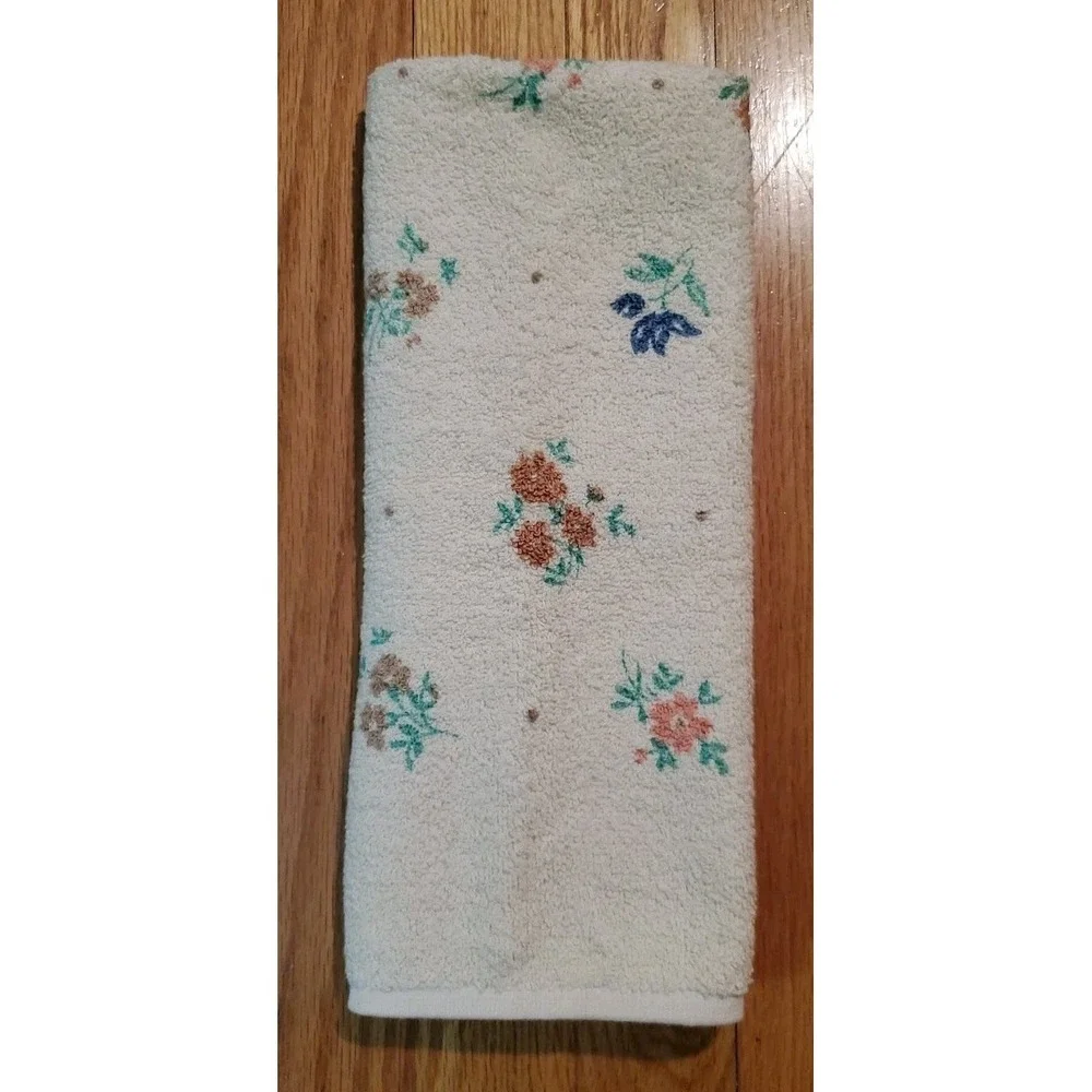 Vintage Hand Kitchen Towel Dish Cannon Beige with Multicolor Floral‎ Print